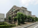 鴻巣東ハイツの外観
