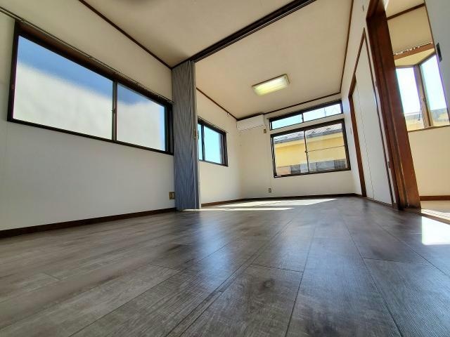  メープル４（吉見町和名46-36）