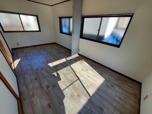  メープル４（吉見町和名46-36）