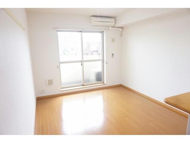  W・フォンターナ