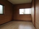  滝澤貸家