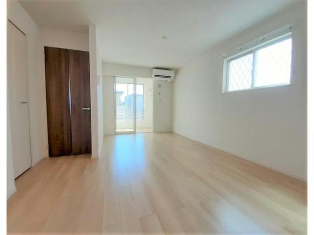  エスポワールB (東松山市西本宿)