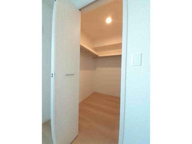  エスポワールB (東松山市西本宿)