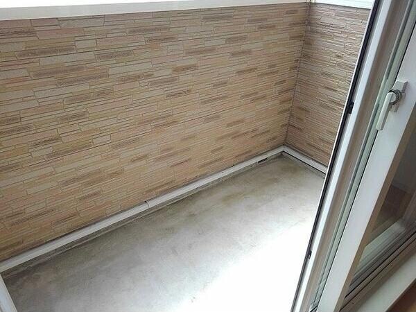  モンシェールユー