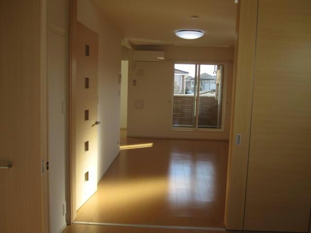  ダンデライオン　弐番館