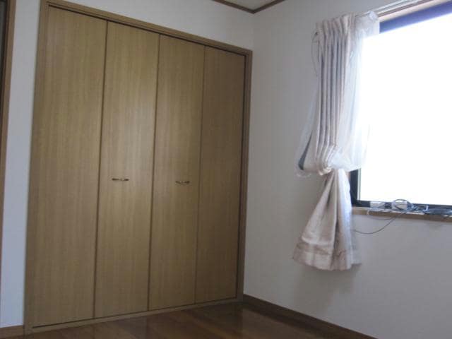  エトワール町前