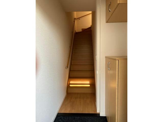 玄関回り・階段 セレーノ