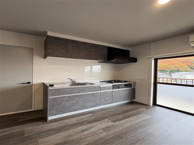 キッチン ロイヤルハイツＨＡＲＡＤＡ