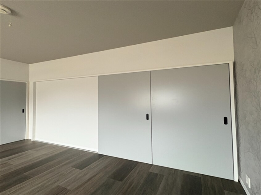 洋室収納 ロイヤルハイツＨＡＲＡＤＡ