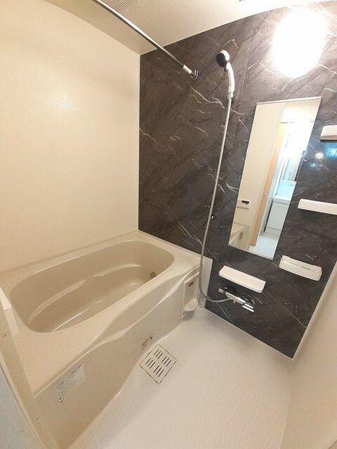  呉線/竹原駅 バス16分新庄下車:停歩1分 1階 築6年