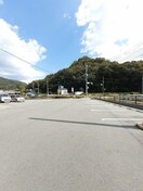  呉線/竹原駅 バス16分新庄下車:停歩1分 1階 築6年