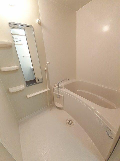  呉線/竹原駅 バス11分水の口下車:停歩4分 1階 築20年