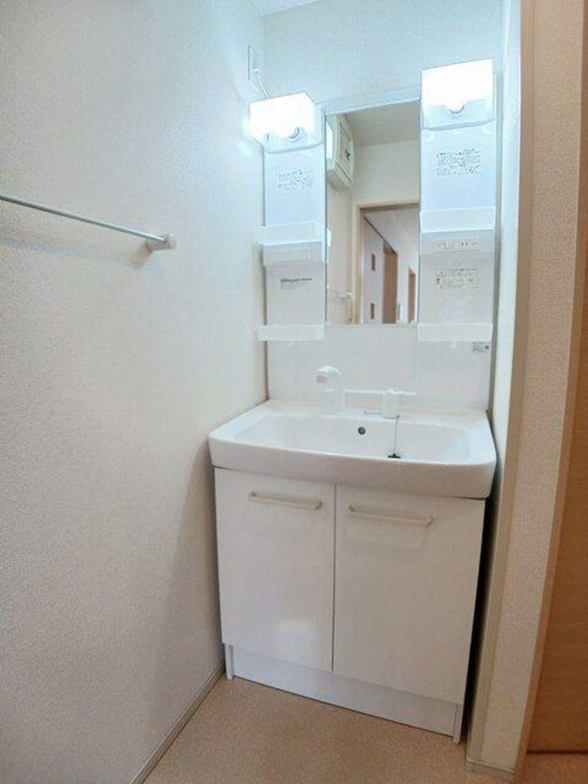  呉線/竹原駅 徒歩19分 2階 築10年