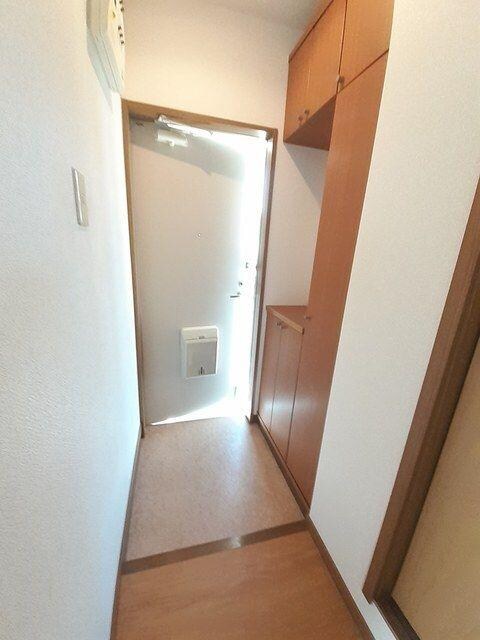  呉線/竹原駅 バス7分竹原西町下車:停歩8分 2階 築26年