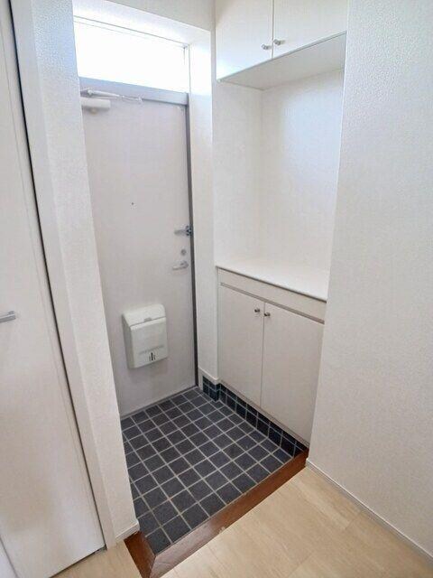  呉線/竹原駅 バス10分毛木下車:停歩9分 1階 築23年