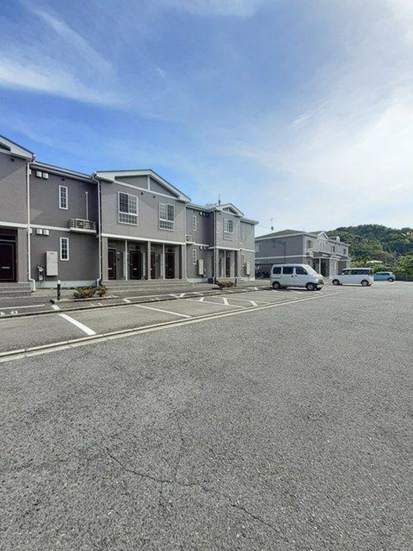  呉線/竹原駅 バス10分毛木下車:停歩9分 1階 築23年