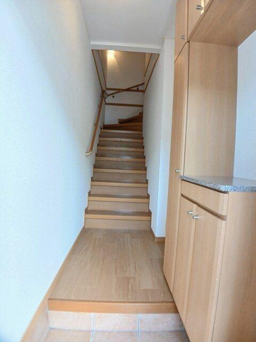  呉線/竹原駅 バス16分大貫医院下車:停歩3分 2階 築18年