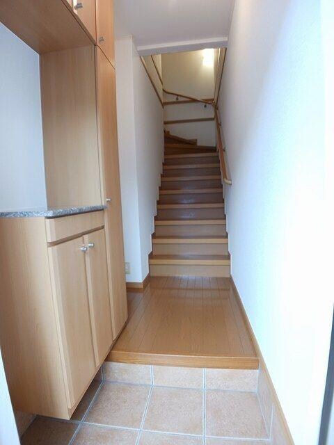  リヴァーグレイスＢ