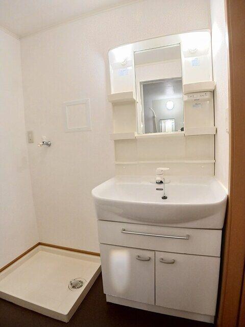  リヴァーグレイスＢ