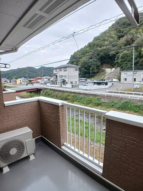  リヴァーグレイスＢ