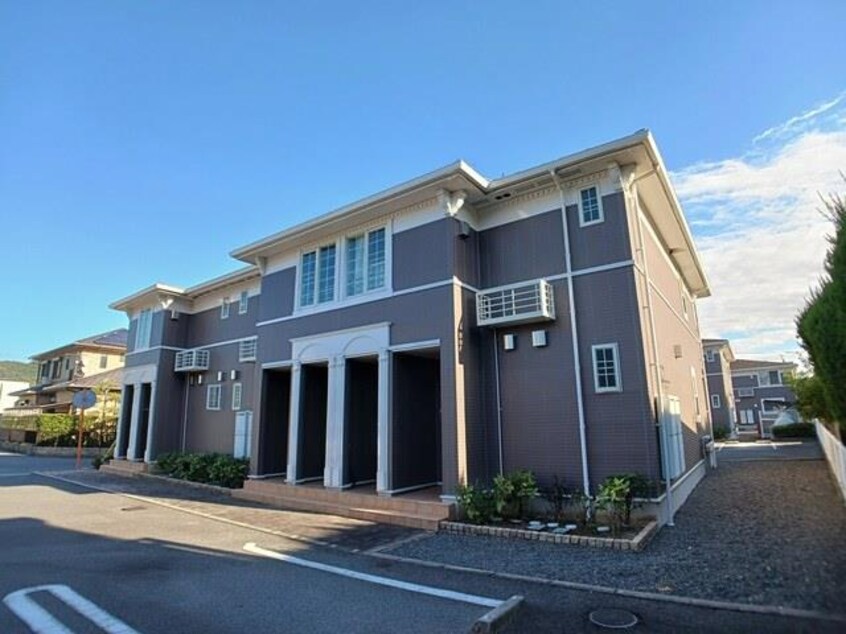  呉線/竹原駅 バス5分竹原高校下車:停歩5分 1階 築18年