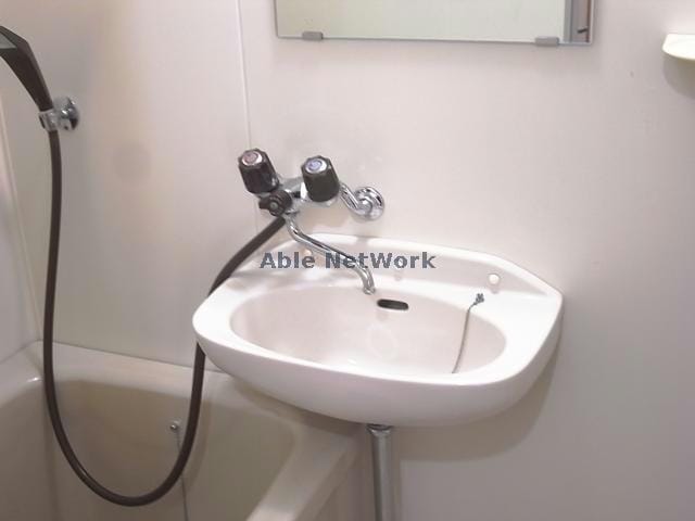 洗面所 ニュータウン奥村　Ｄ