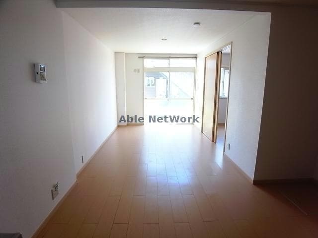 リビング ニュータウン奥村　Ｄ