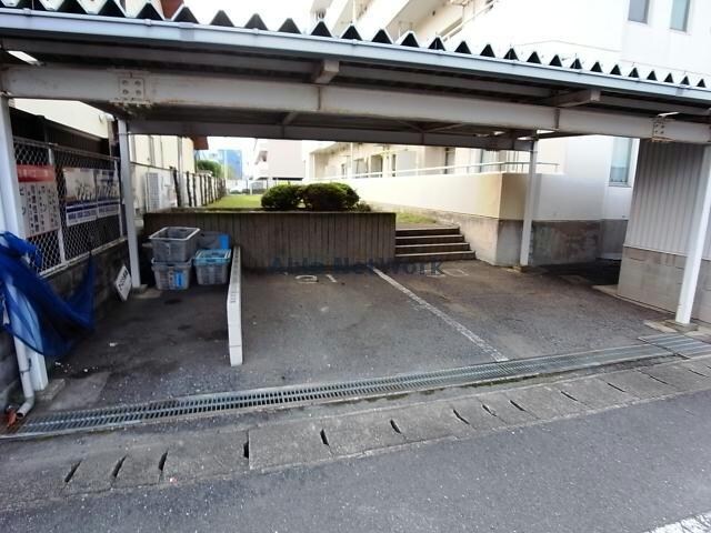 駐車場 観歓ビル