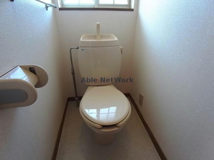 トイレ ローズマリーＡ