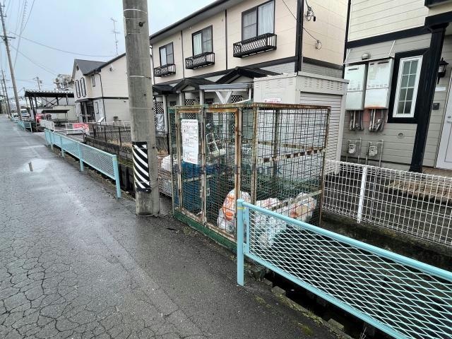 ゴミ置き場 ファミールヤマモト　Ａ