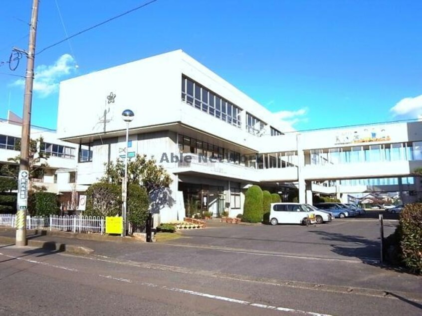 瑞穂市立穂積小学校(小学校)まで710m ハイツ松野