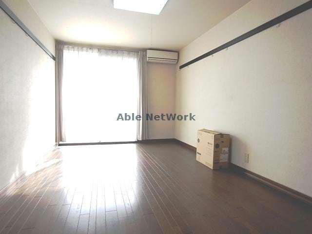 居室 コーポOⅡ