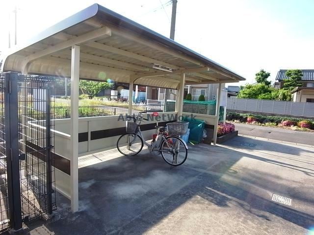 駐輪場 フォーレ