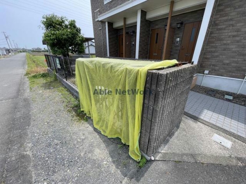 ゴミ捨て場 グレイスＡ