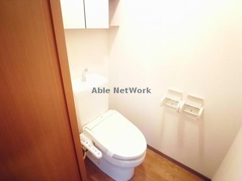 トイレ ウッドヴィレッジⅢ