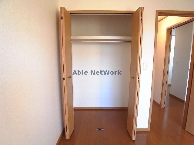 収納 エルカーサＢ