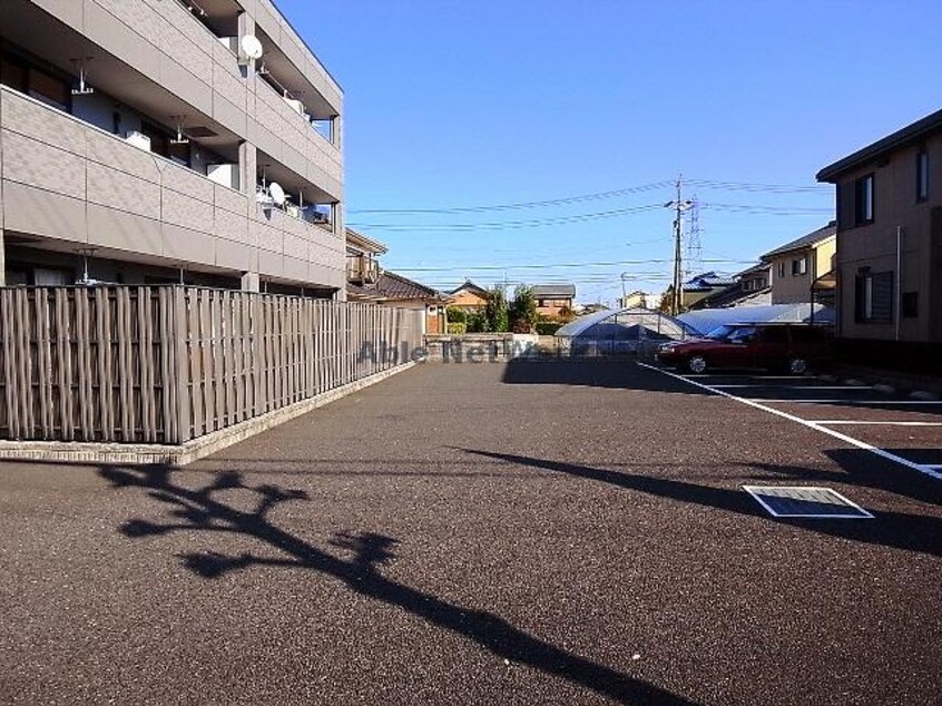 駐車場 アンジェリーク