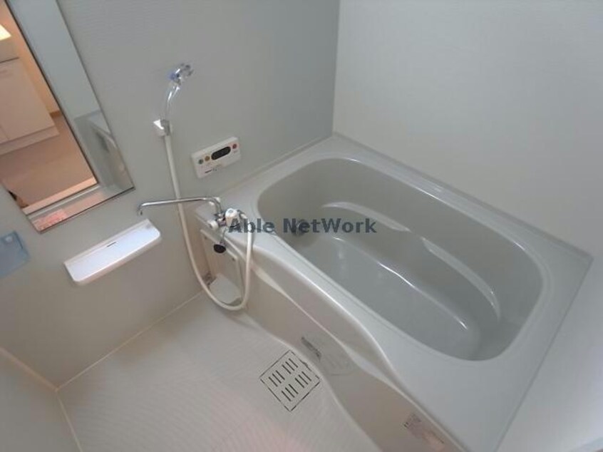 バス（同型） ボヌール・アルシュＢ