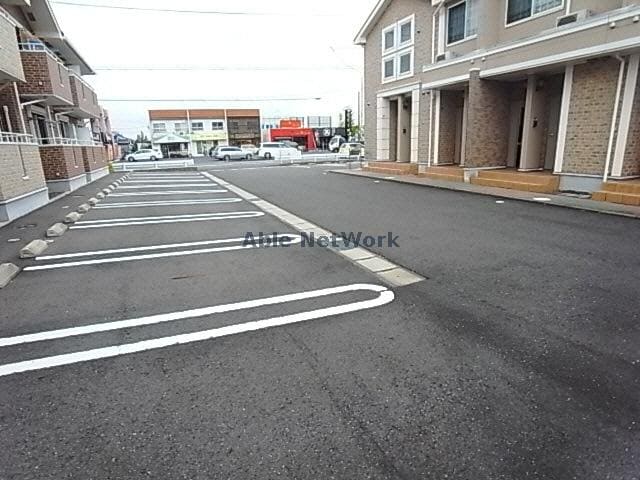 駐車場 クロスローズ参番館