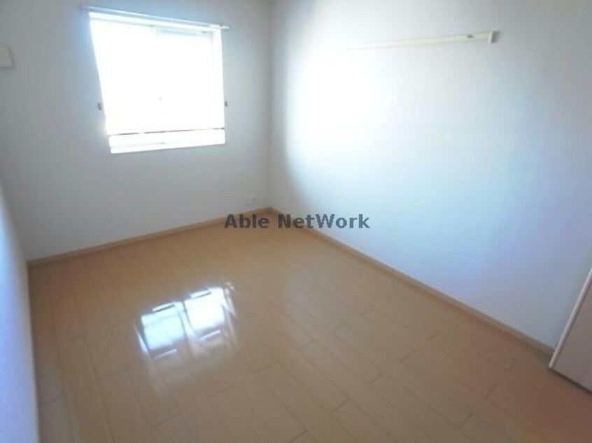 居室 アムールＡ