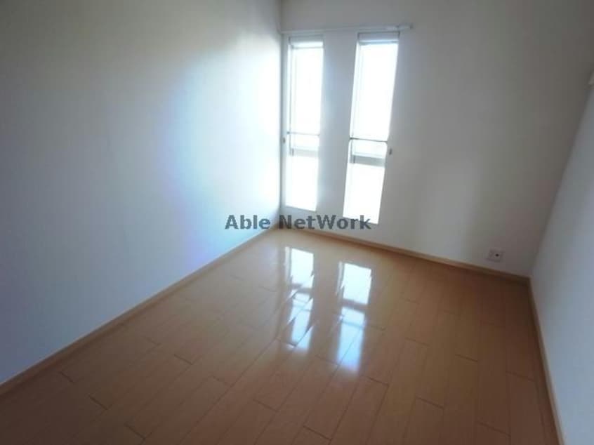 居室 アムールＡ