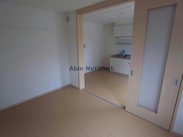 洋室6帖 デ・アコールド