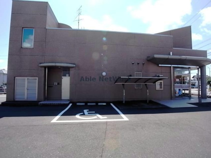 大垣西濃信用金庫本巣支店(銀行)まで1093m デ・アコールド