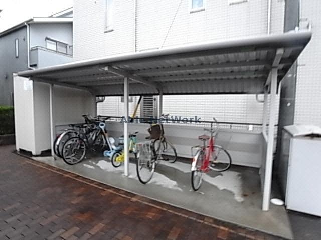 駐輪場 サンシャイン