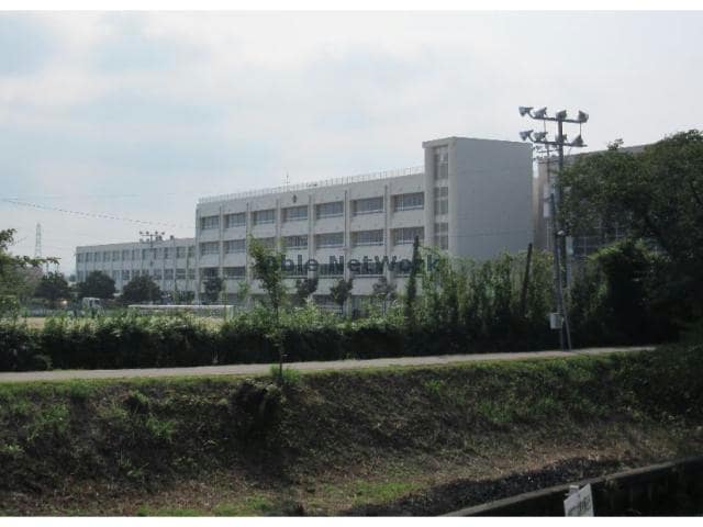 瑞穂市立穂積中学校(中学校/中等教育学校)まで1108m フリーデン・Ｓ　Ａ