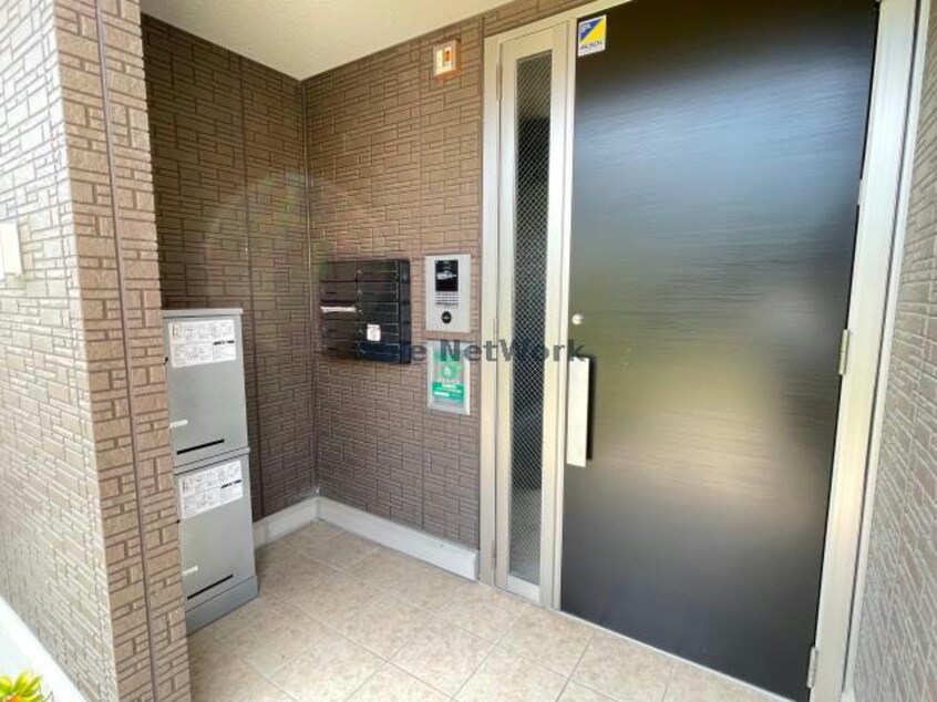 オートロック＆宅配ボックス Ｅｌｖｉｔａ（エルヴィータ）