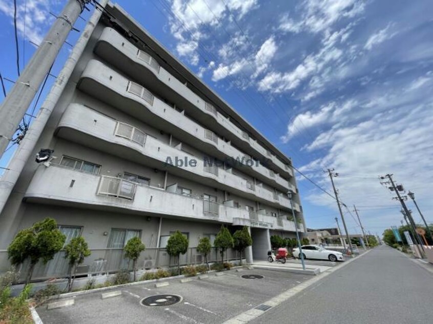 外観 ロイヤル芝原　北館