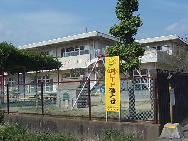 西郷保育所(幼稚園/保育園)まで516m リーブルファイン中西郷　１号棟