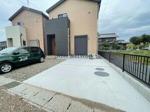 穂積井上貸家　B棟（東）