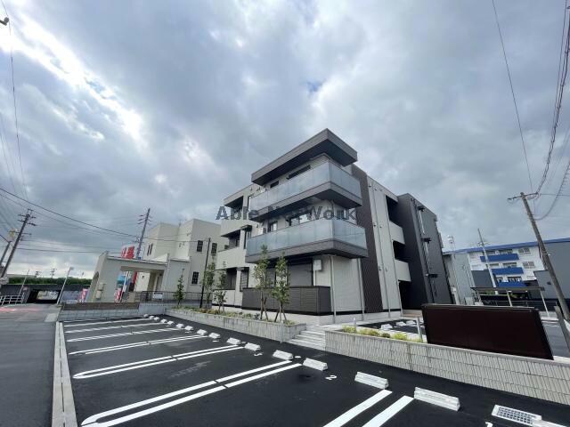 外観 Commons（コモンズ）